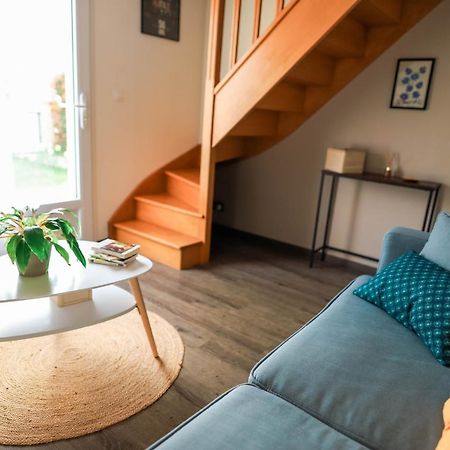 La Maison D'Elise Bed & Breakfast Dollon Dış mekan fotoğraf